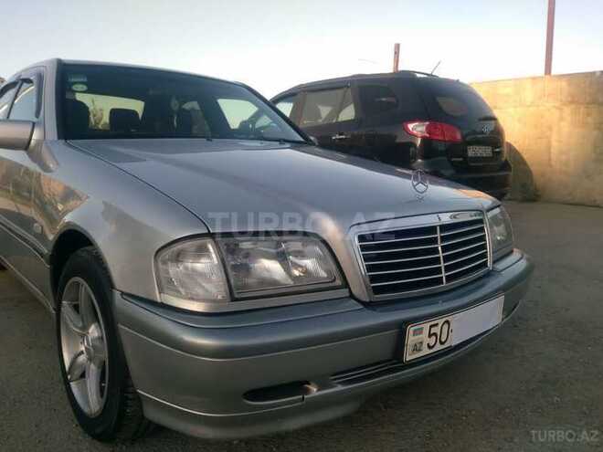 Mercedes C 200 2000, 261,100 km - 2.0 l - Sumqayıt