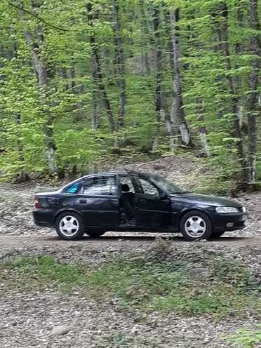 Opel Vectra 1998, 495,000 km - 1.6 l - Bakı