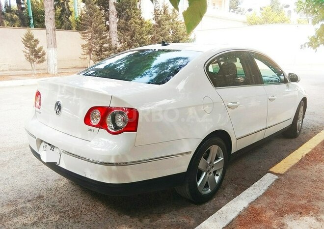 Volkswagen Passat 2008, 197,000 km - 2.0 л - Bakı