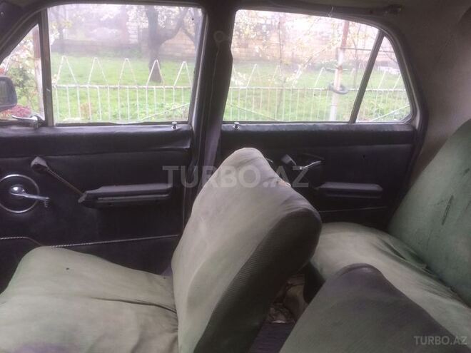 GAZ 24 1990, 210,000 km - 2.4 l - Quba