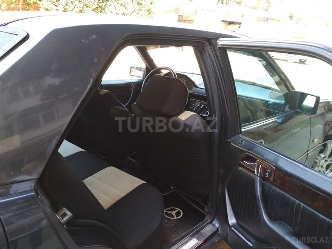 Mercedes E 300 1988, 408,725 km - 3.0 l - Bakı