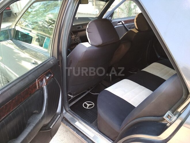 Mercedes E 300 1988, 408,725 km - 3.0 l - Bakı