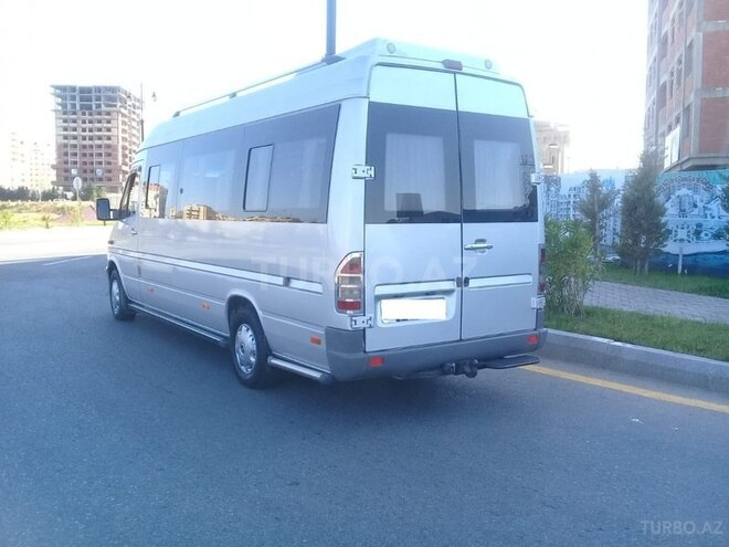 Mercedes Sprinter 313 2004, 300,000 km - 2.2 l - Sumqayıt