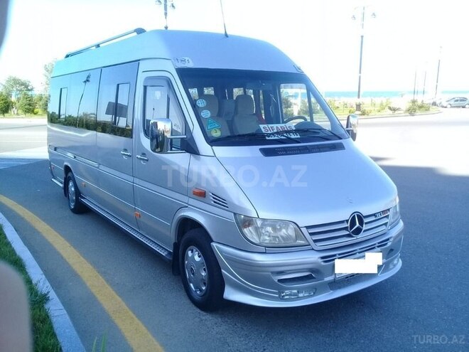 Mercedes Sprinter 313 2004, 300,000 km - 2.2 l - Sumqayıt