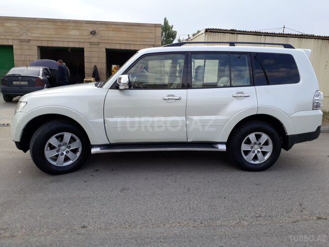 Mitsubishi Pajero 2007, 175,362 km - 3.0 l - Xaçmaz