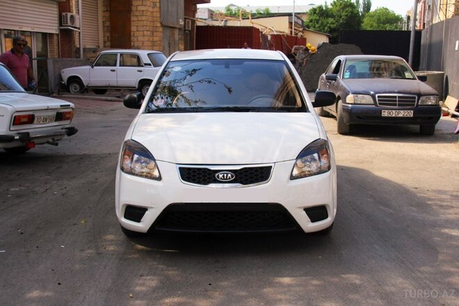 Kia Rio 2011, 182,000 km - 1.4 l - Bakı