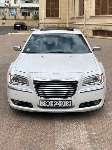 Chrysler 300C 2012, 122,300 km - 3.6 л - Bakı