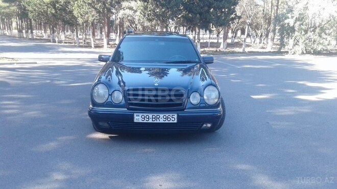 Mercedes E 280 1999, 270,000 km - 2.8 l - Sumqayıt