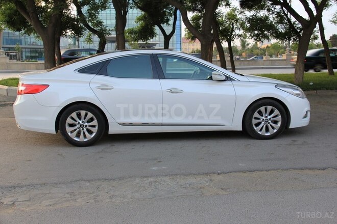 Hyundai Elantra 2014, 102,700 km - 0.3 л - Bakı