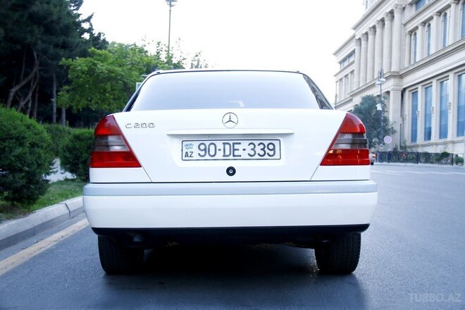 Mercedes C 200 1996, 356,000 km - 2.0 l - Bakı