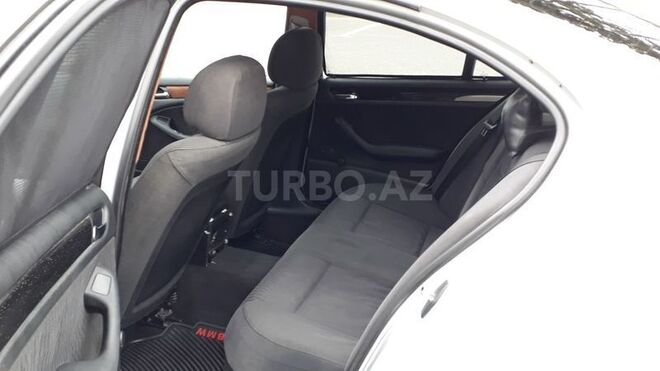 BMW 318 1998, 235,000 km - 1.9 л - Sumqayıt