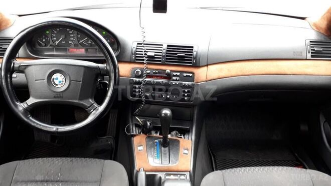 BMW 318 1998, 235,000 km - 1.9 л - Sumqayıt