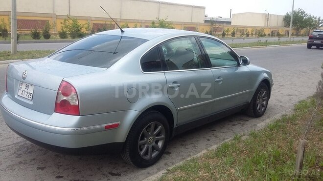 Volkswagen Passat 2004, 2,200,002 km - 1.8 l - Sumqayıt