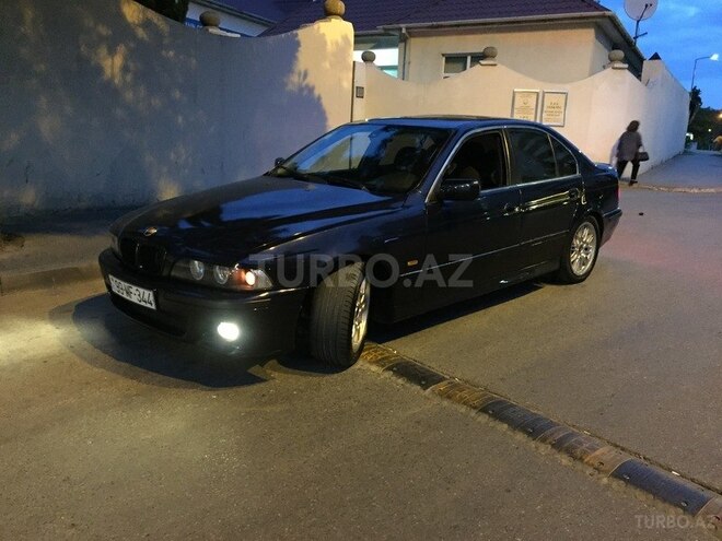 BMW 528 2000, 236,000 km - 2.8 l - Bakı