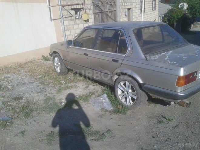 BMW 323 1984, 323,000 km - 2.0 l - Gəncə