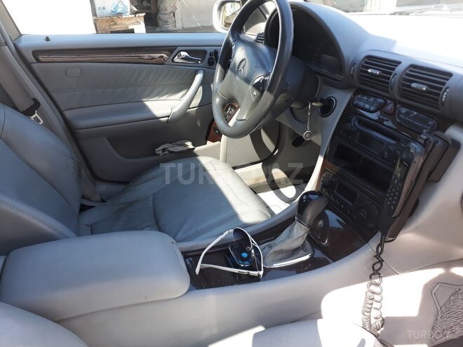 Mercedes C 200 2001, 251,000 km - 2.0 l - Bakı