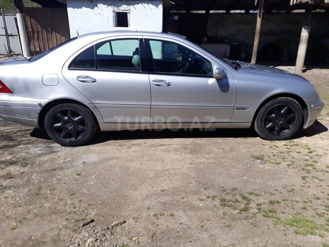 Mercedes C 200 2001, 251,000 km - 2.0 l - Bakı