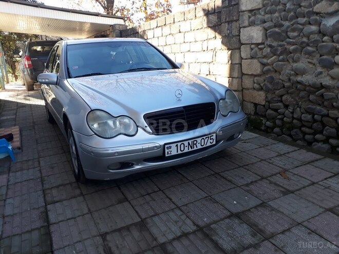 Mercedes C 200 2001, 251,000 km - 2.0 l - Bakı