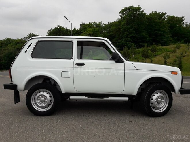 LADA (VAZ) Niva 2015, 31,000 km - 1.7 л - Qusar