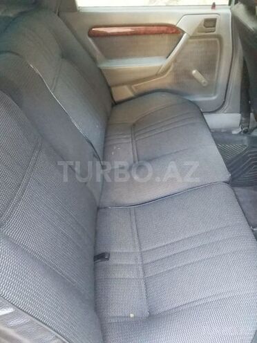 Opel Vectra 1993, 150,000 km - 2.0 l - Bakı