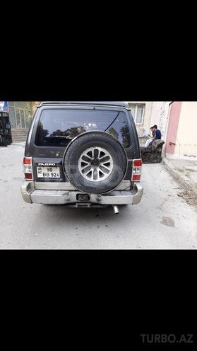 Mitsubishi Pajero 1992, 377,000 km - 2.5 l - Bakı