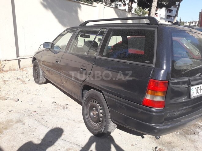 Opel Astra 1993, 185,000 km - 1.7 l - Bakı