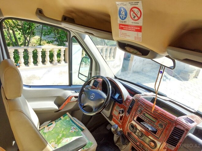 Mercedes Sprinter 313 2009, 160,000 km - 2.2 л - Neftçala