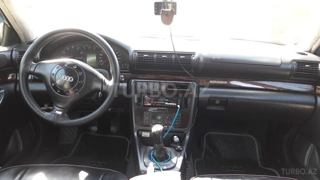 Audi A4 1994, 222 km - 2.6 l - Bakı