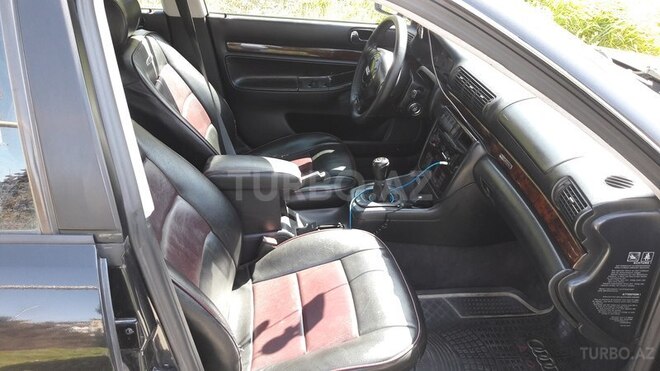 Audi A4 1994, 222 km - 2.6 l - Bakı