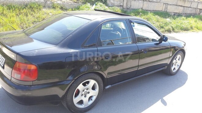 Audi A4 1994, 222 km - 2.6 l - Bakı