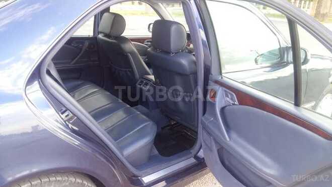 Mercedes E 240 2000, 323,000 km - 2.6 l - Yevlax