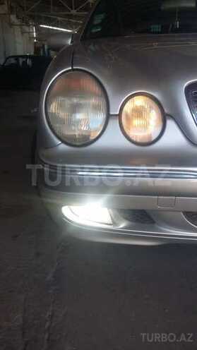 Mercedes E 240 2000, 234,000 km - 2.6 l - Qəbələ