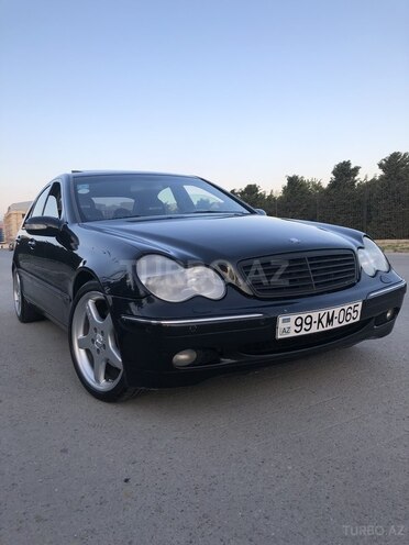 Mercedes C 320 2001, 233,000 km - 3.2 l - Bakı