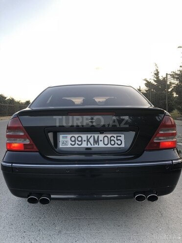 Mercedes C 320 2001, 233,000 km - 3.2 l - Bakı