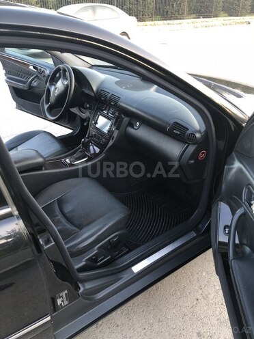 Mercedes C 320 2001, 233,000 km - 3.2 l - Bakı