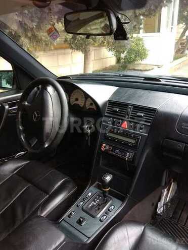 Mercedes C 240 1999, 270,000 km - 2.4 l - Bakı