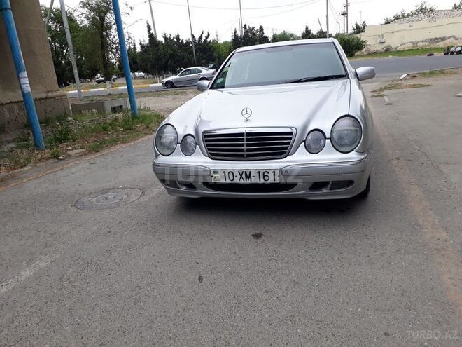Mercedes E 320 2001, 281,404 km - 3.2 l - Sumqayıt