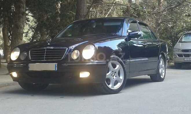 Mercedes E 220 2000, 257,000 km - 2.2 l - Beyləqan