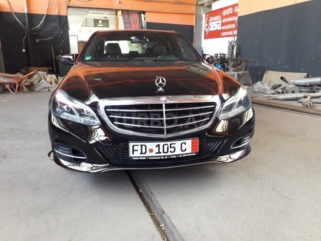 Mercedes E 220 2014, 208,000 km - 2.2 л - Bakı