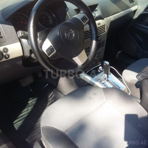 Opel Astra 2007, 200,000 km - 1.9 l - Bakı