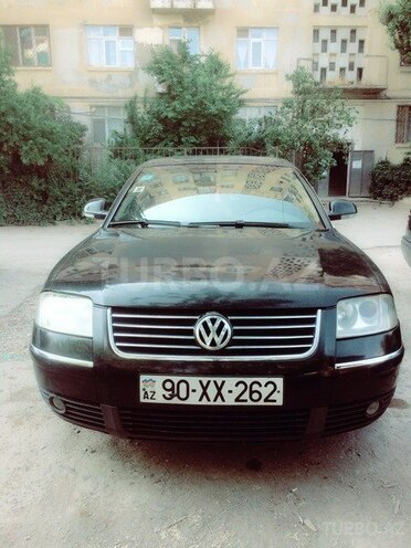 Volkswagen Passat 2004, 280,000 km - 1.8 l - Bakı