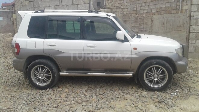 Mitsubishi Pajero io 1999, 142,000 km - 1.8 l - Bakı