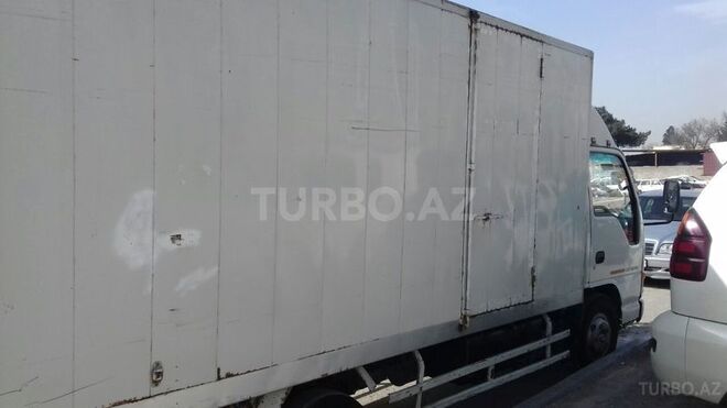 Isuzu NKR 55 L 2008, 350,000 km - 2.8 л - Bakı