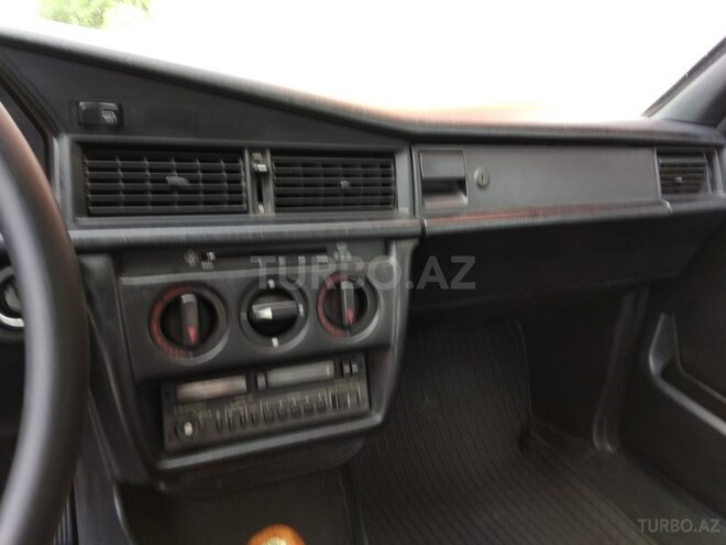 Mercedes 190 1990, 300,000 km - 1.7 л - Bakı