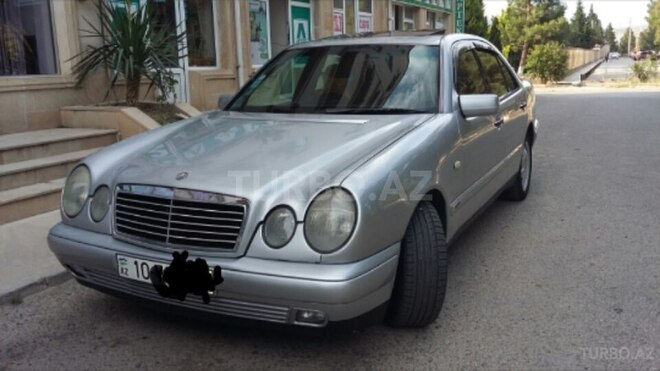 Mercedes E 240 1998, 271,189 km - 2.4 l - Şirvan