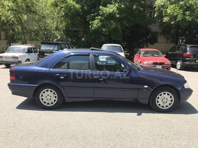 Mercedes C 200 1999, 300,003 km - 2.0 l - Bakı