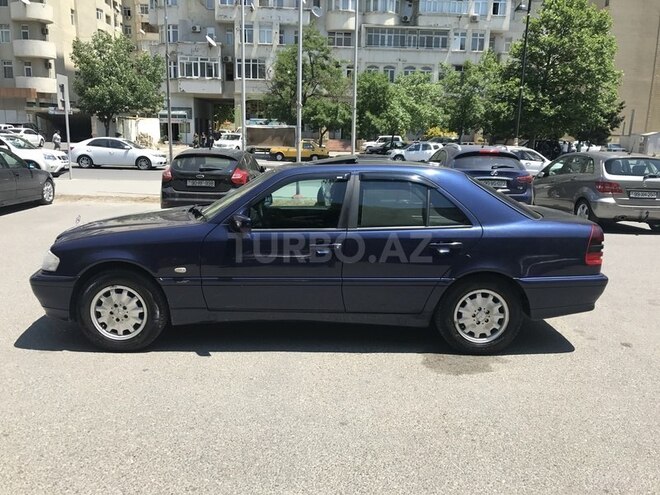 Mercedes C 200 1999, 300,003 km - 2.0 l - Bakı