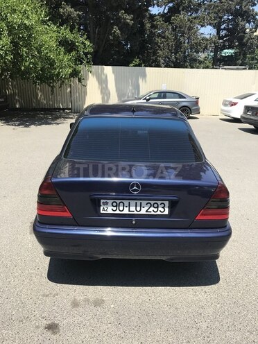 Mercedes C 200 1999, 300,003 km - 2.0 l - Bakı