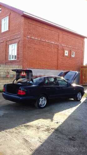 Mercedes E 200 1999, 287,700 km - 0.2 л - Astara