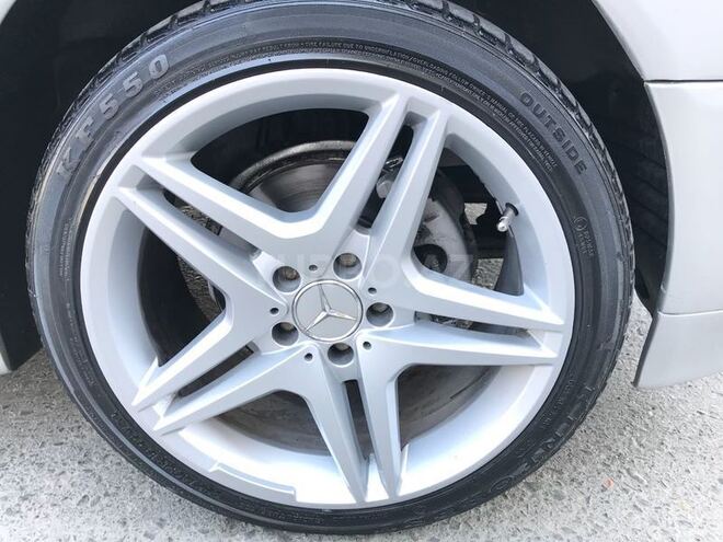 Mercedes E 220 2000, 256,000 km - 2.2 l - Bakı